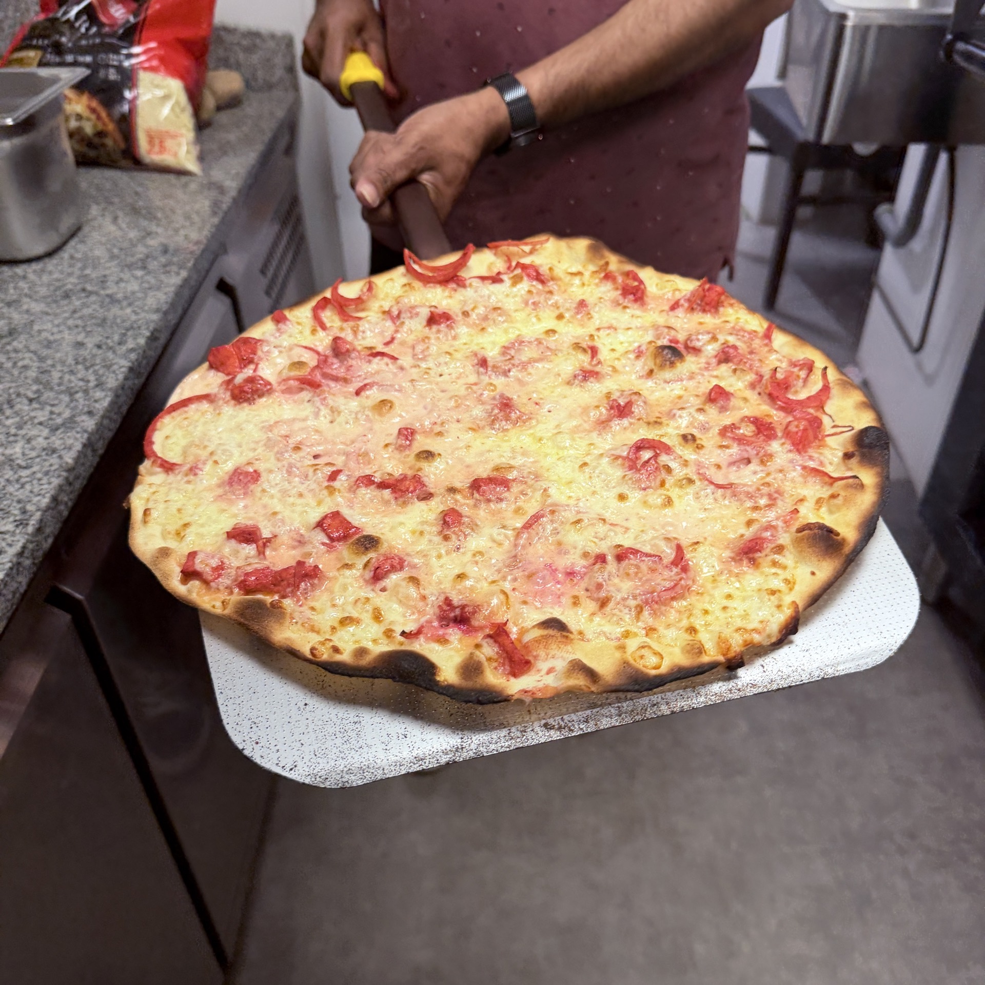 Pizza artisanale au four de Sain Bellissima, pizzeria à emporter près de Savigny